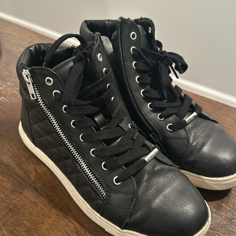 Steve Maden booties